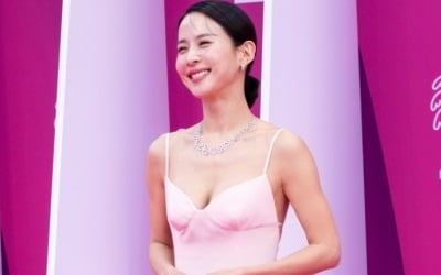 「太郎」チョ・ヨジョン、5年ぶりにカーン再入城
