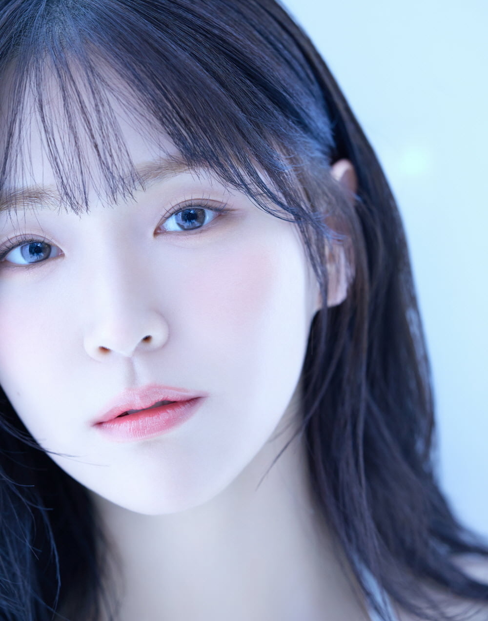 김지은, 청량+다크 다 되는 비주얼