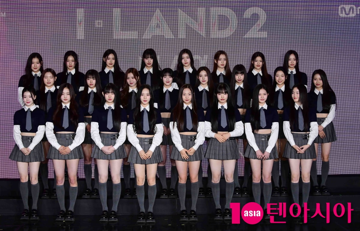 [TEN포토]아이랜드2 지원자, 대세 걸그룹을 위해 한걸음...