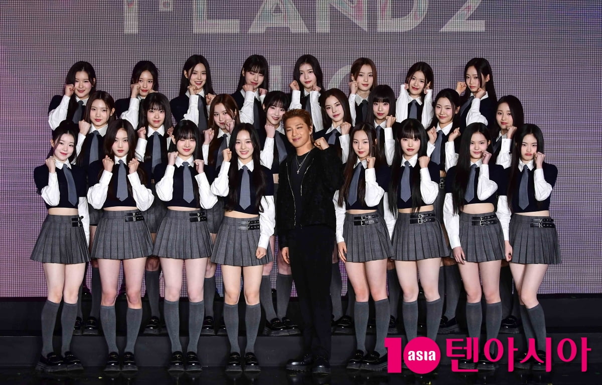 [TEN포토]아이랜드2 24인 지원자-태양, 데뷔의 꿈을 품고 파이팅!