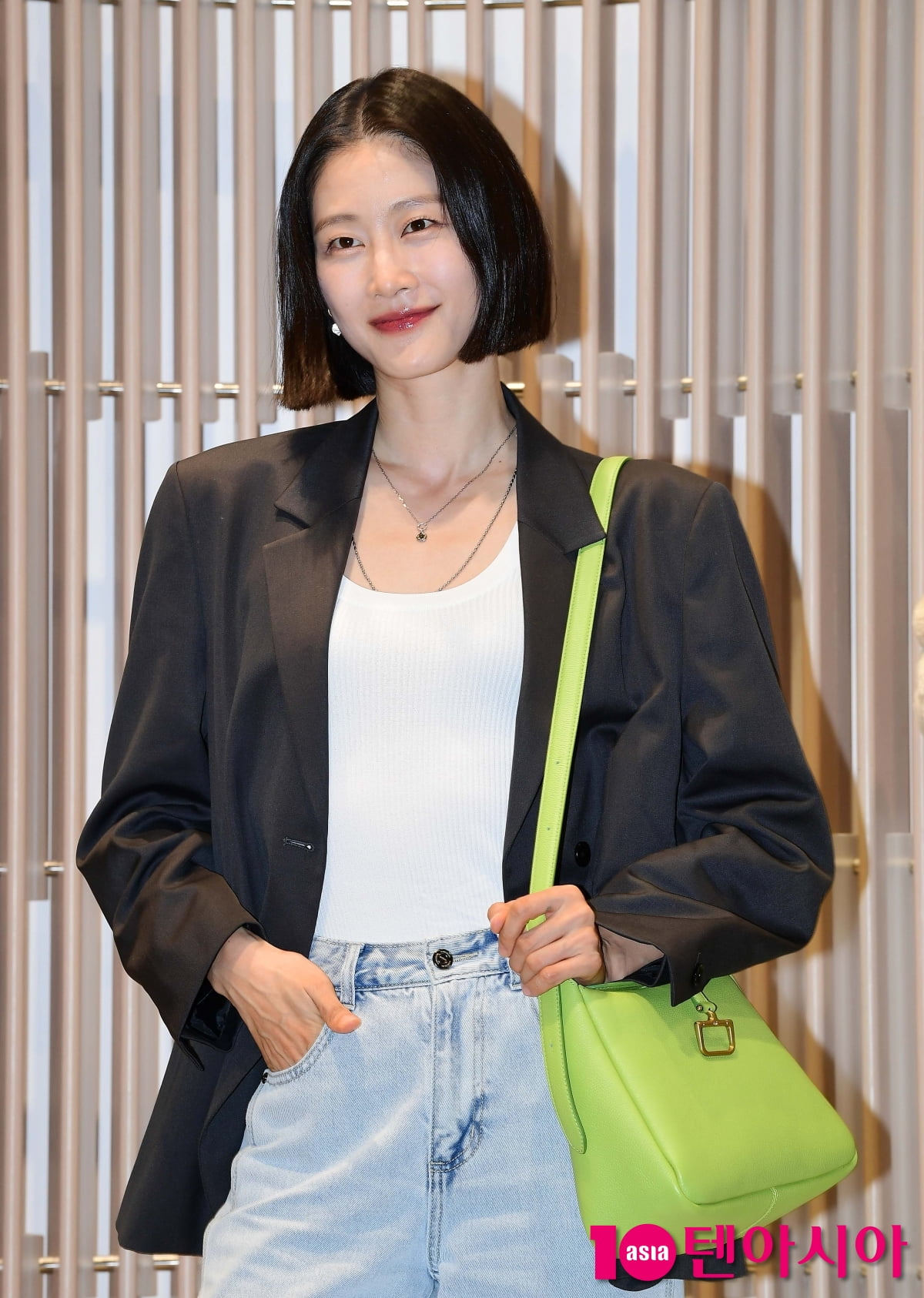 [TEN포토]이현이 '청바지+휜티만 입어도 빛나'