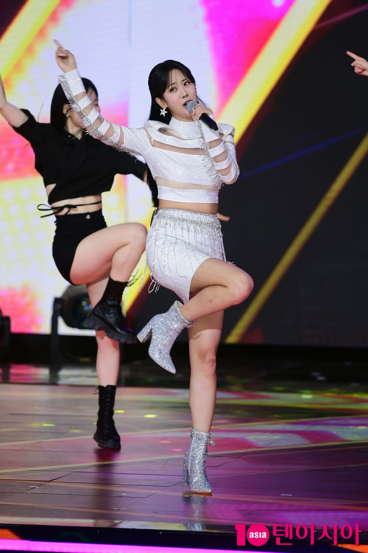 [TEN포토]강혜연 '찌르는 디스코'