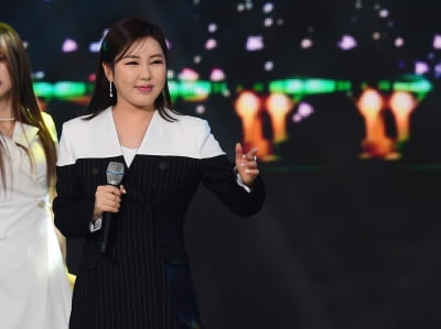[TEN포토]송가인 '한 박자 쉬고'