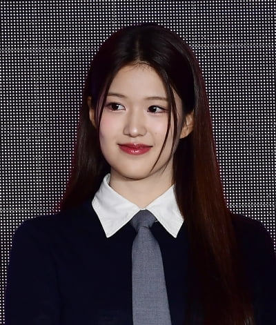 [TEN포토]'아이랜드2' 윤지윤 '싱그러운 미소'