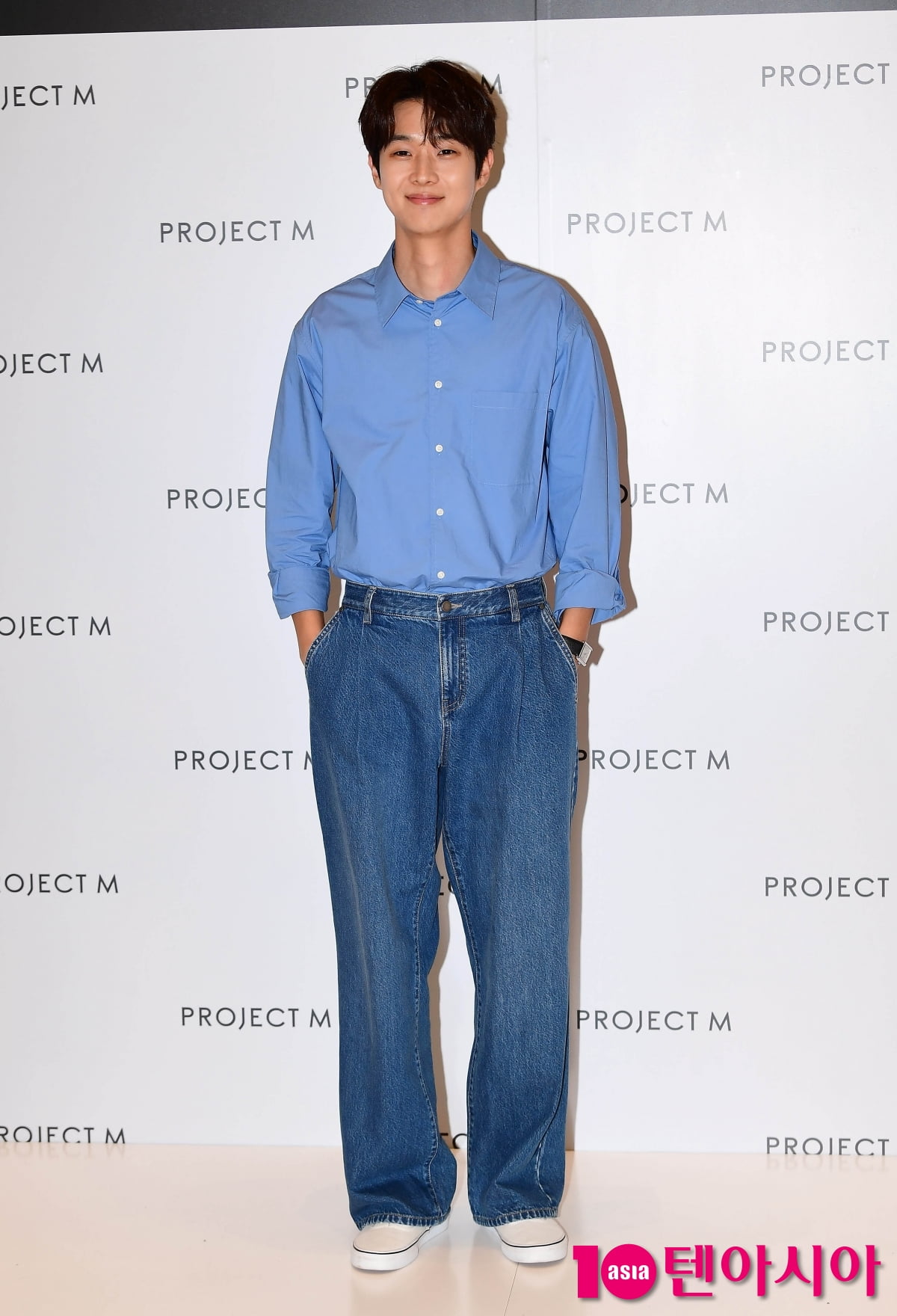 [TEN포토]최우식 '청청패션도 완벽하게 소화'