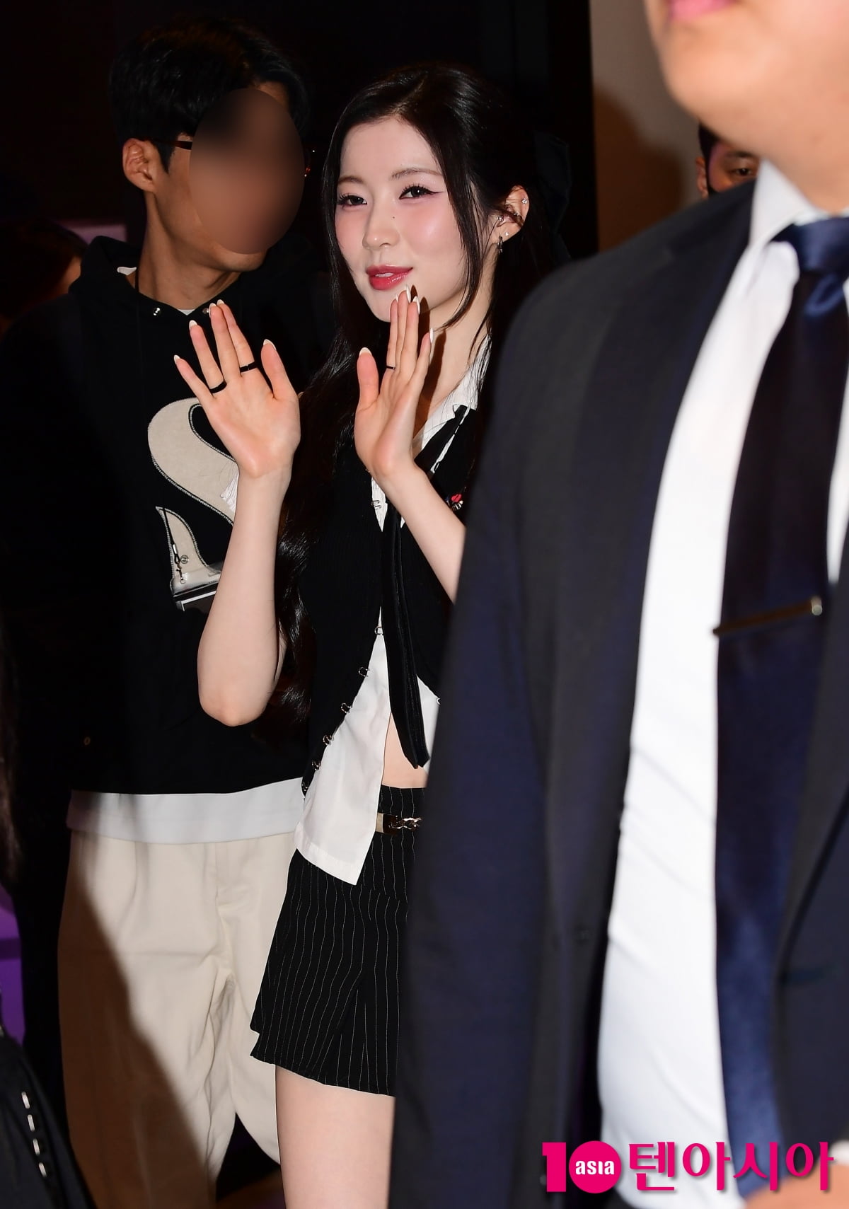 [TEN포토]베이비몬스터 아사 '손바닥 보다 작은얼굴'