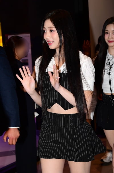 [TEN포토]베이비몬스터 아현 '걸어다니는 인형'