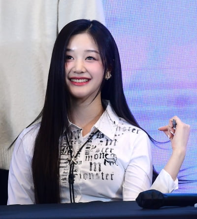 [TEN포토]베이비몬스터 파리타 '청순 그 자체'