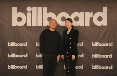 Billboard CEO explains, “There is no truth in keeping K-pop in check, my daughter likes BTS and Blackpink.”