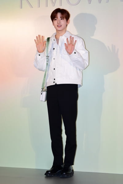 [TEN포토]트레저 준규 '깔끔한 블랙&화이트'
