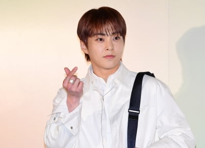 [TEN포토]엑소 시우민 '사랑해'