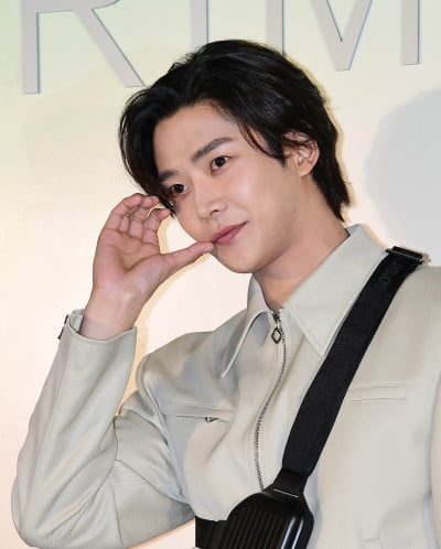 [TEN포토]로운 '완벽한 비주얼'