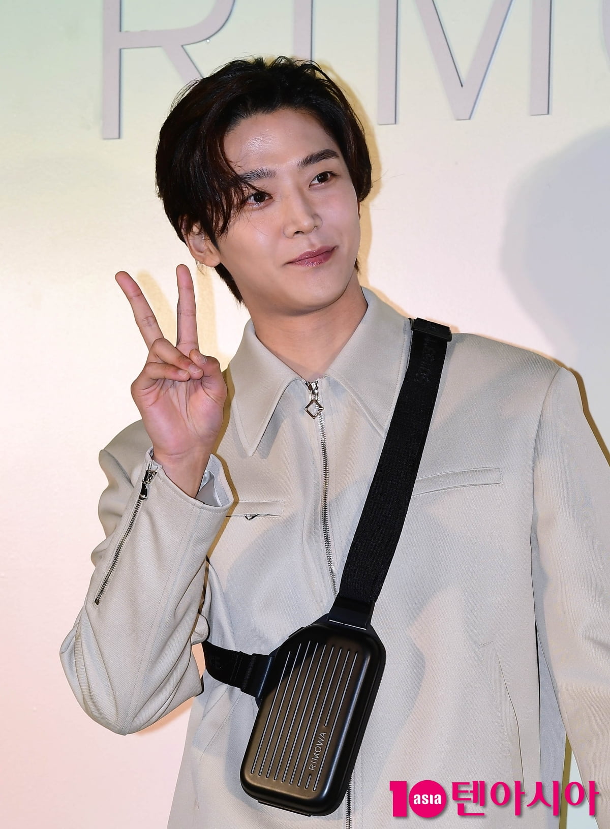 [TEN포토]로운 '상큼한 브이'