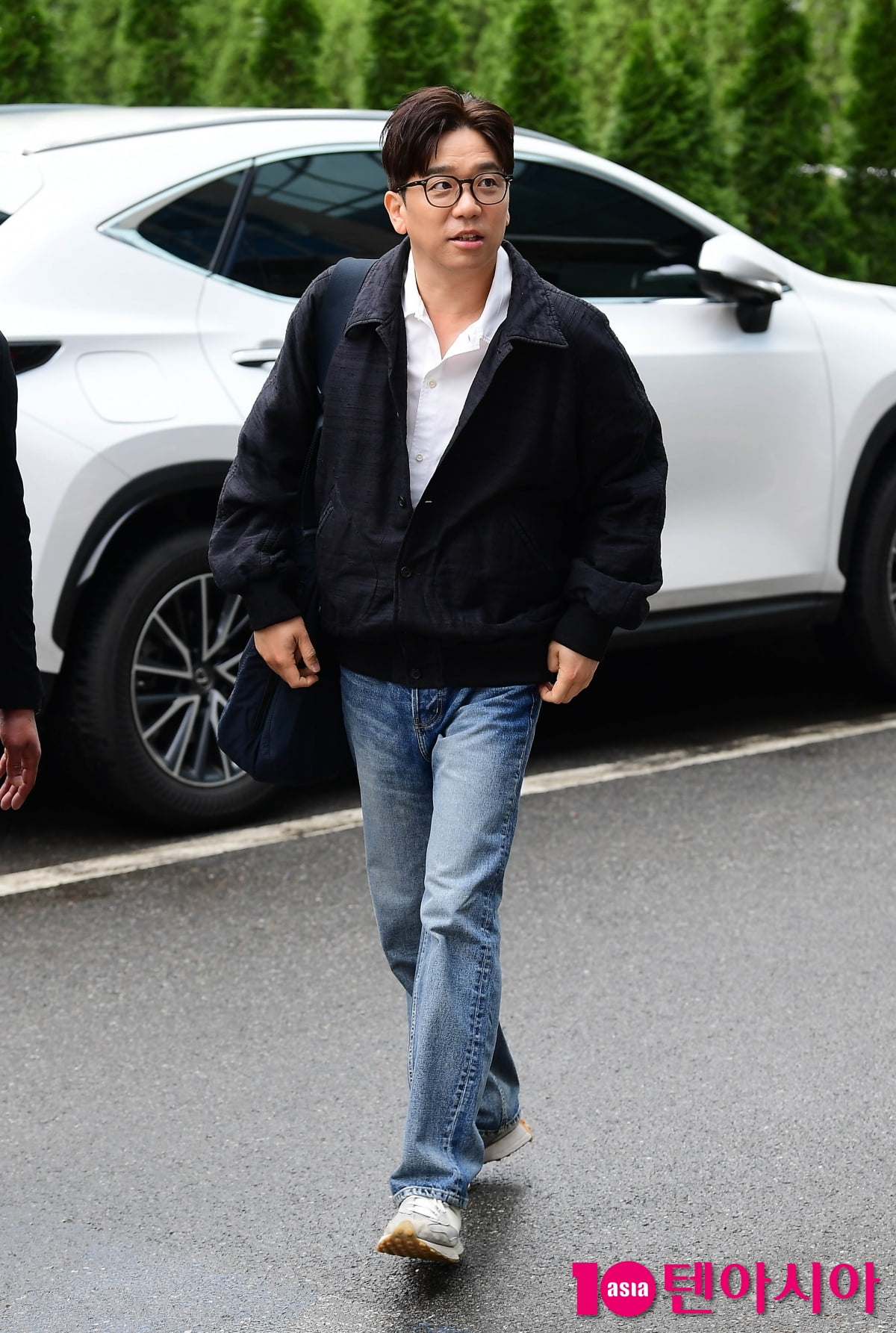 [TEN포토]이적 '수 많은 팬 보고 당황'