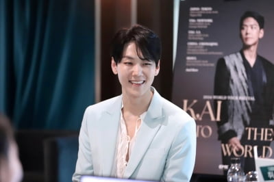 카이 "세븐틴 도겸=든든한 동생, 콘서트 초대에 '네가 내 월드투어 와' 역초대"[인터뷰②]