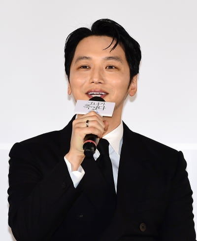 ビョン·ヨハン、「韓国語で演技、飛び回った」自信