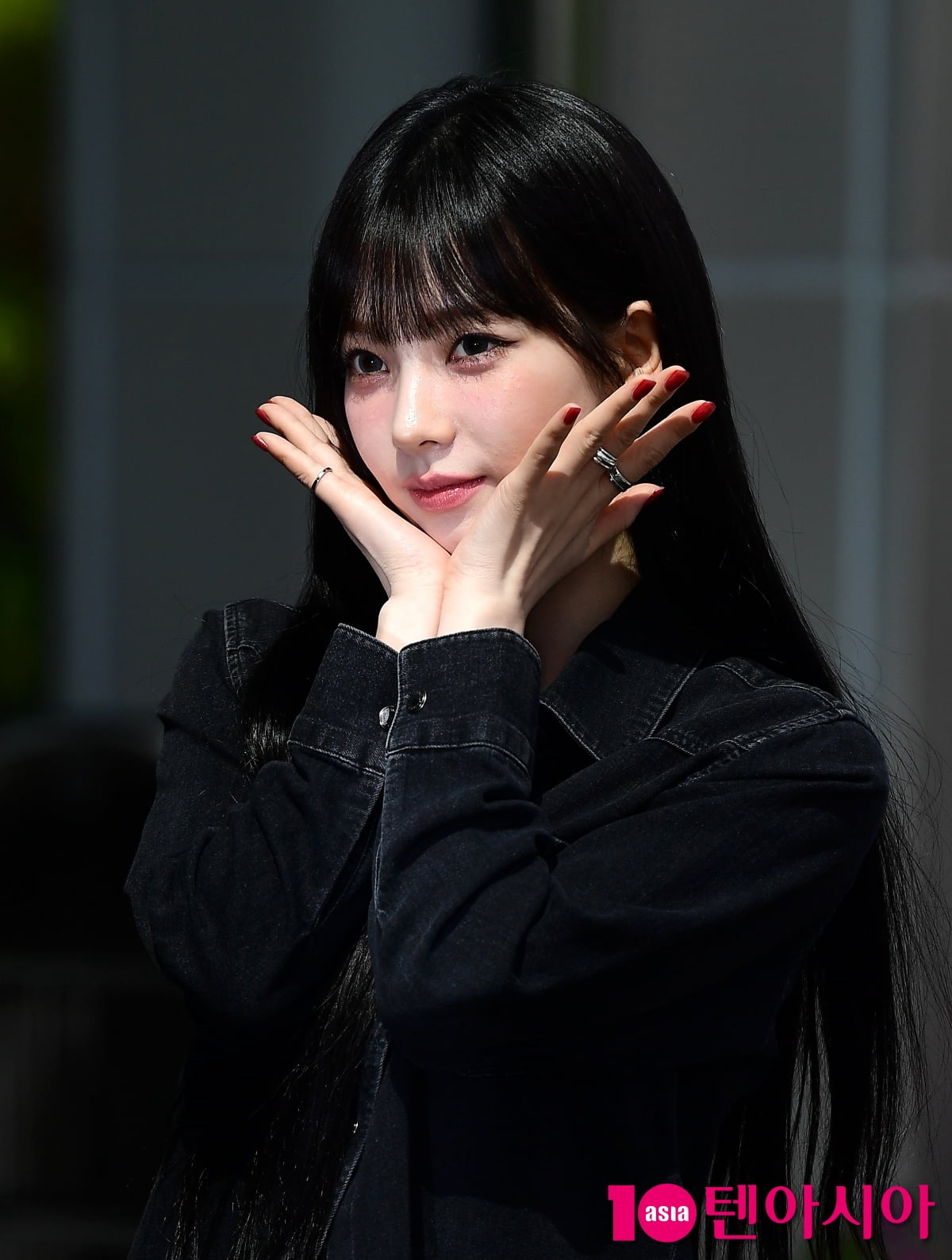 [TEN포토]에스파 카리나 '오늘도 이쁨'