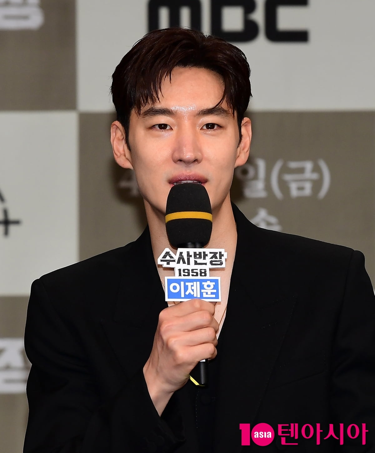 [TEN포토]이제훈 '수사반장 대상 보다 팀웍상 받고 싶어요'