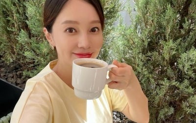 '임신' 아유미, "억지로 먹고 하마처럼 물 마시고" 지독한 감기 '아찔'