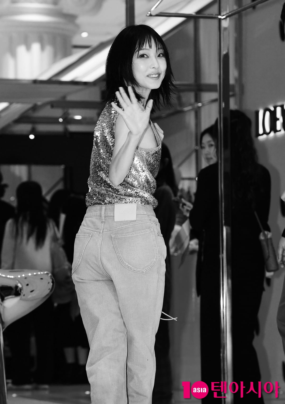 [TEN포토]전소니 '뒤돌아보면 심쿵'