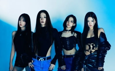"다중 우주로 확장" 에스파, 내달 13일 데뷔 첫 정규 앨범 '아마겟돈' 발표 [공식]
