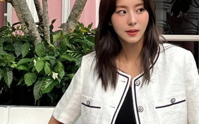 유이, 운동을 얼마나 열심히 하는 거야…복근→잘록한 허리 자랑