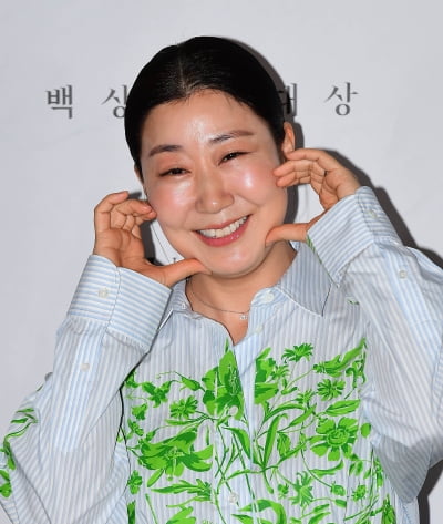 [TEN포토]라미란 '빛나는 물광피부'