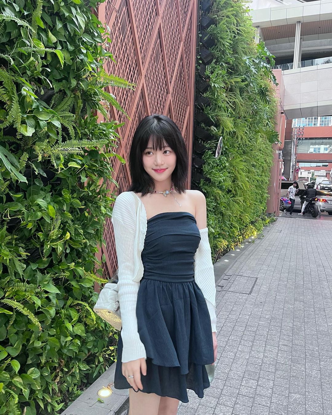 이유비, 33세가 믿기지 않는 동안 미모 자랑…아이돌 데뷔해도 되겠네