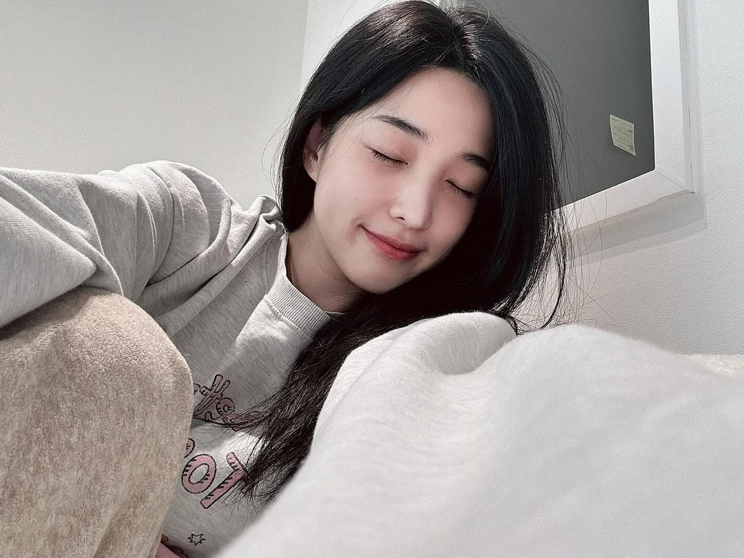 사진=율희 인스타그램
