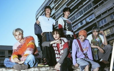 라이즈 'Impossible', 해외 인기도 '라이즈'…美 매거진 "올여름 최고의 곡"