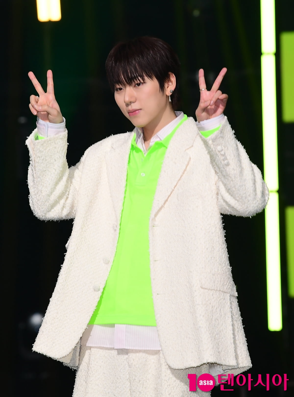 [TEN포토]지코 '명MC로 발전하자'