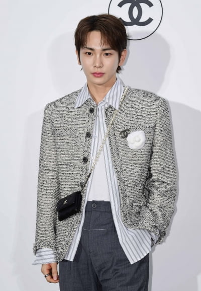 [TEN포토]샤이니 키 '이정도는 돼야 패셔니스타'