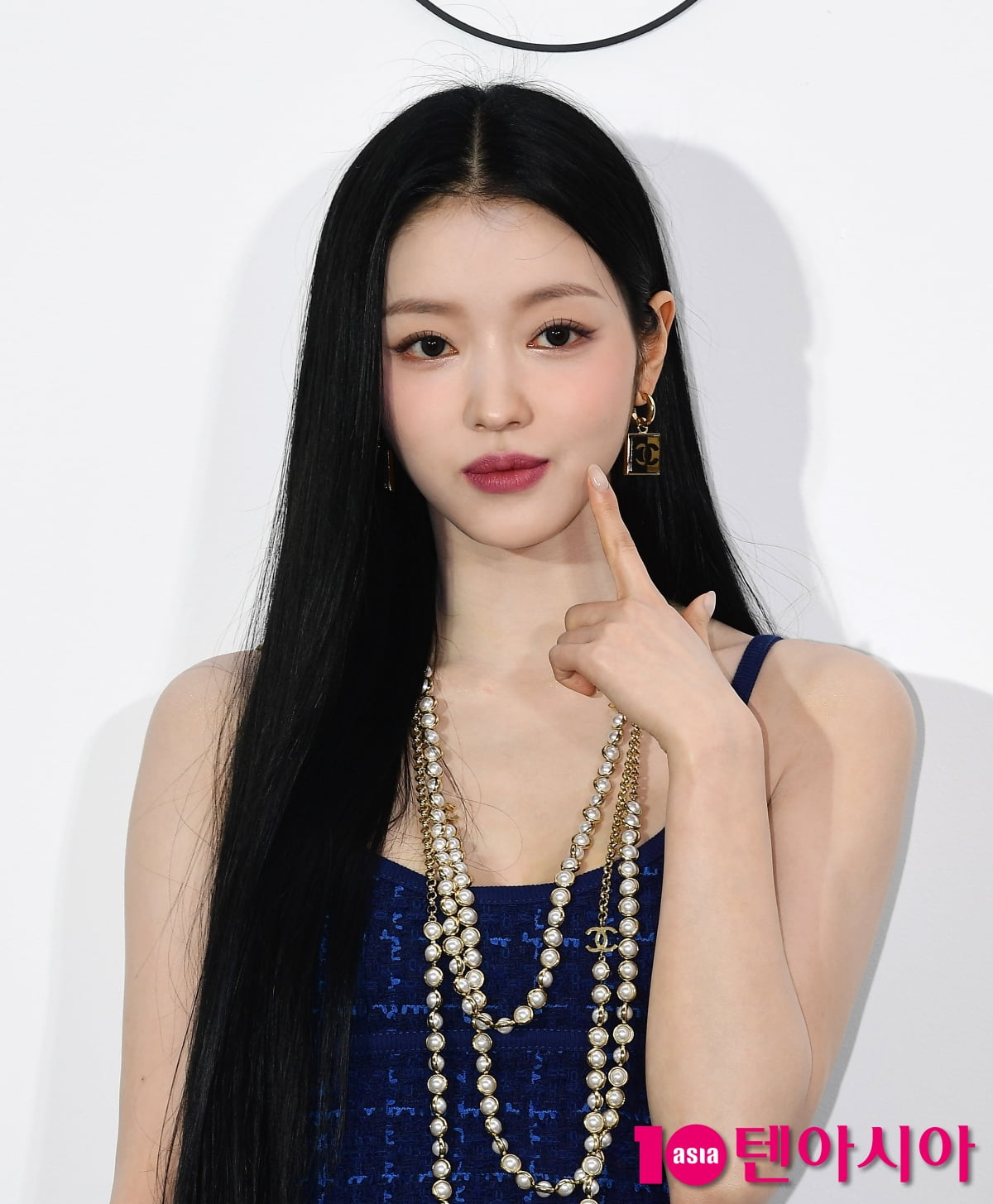 [TEN포토]오마이걸 유아 '미모가 블링블링'