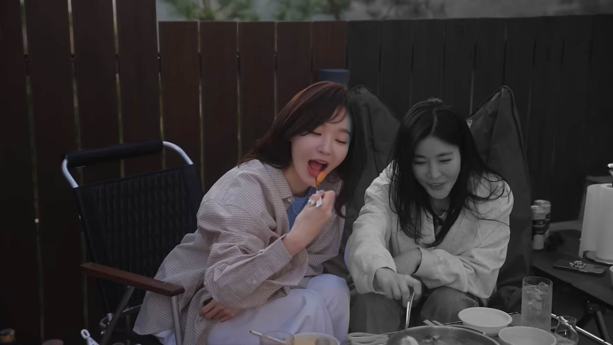 [종합] '비연예인♥' 다비치 이해리, 럭셔리 별장…디저트는 5성급호텔 케이크('걍밍경')