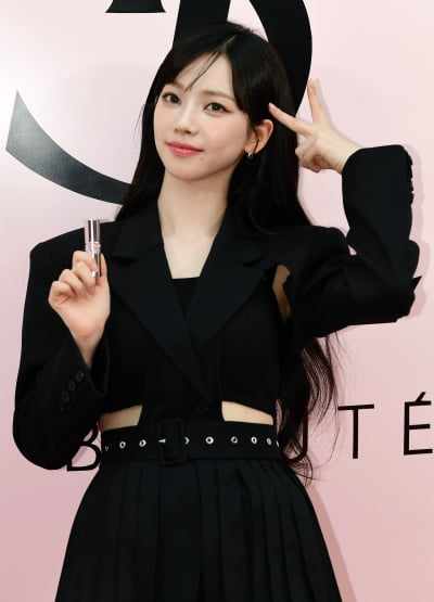 [TEN포토]에스파 카리나 '오늘도 열일하는 비주얼'