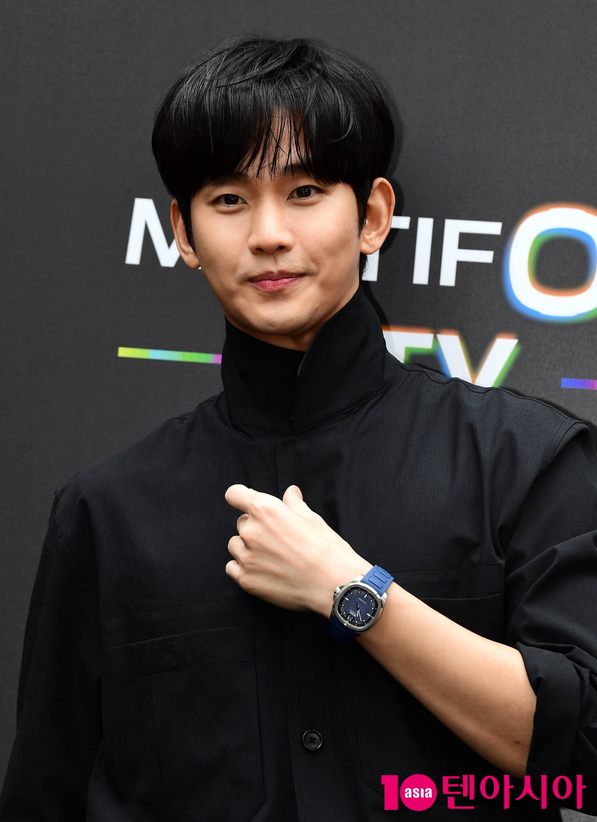 [TEN포토]김수현 '화려한 외출'
