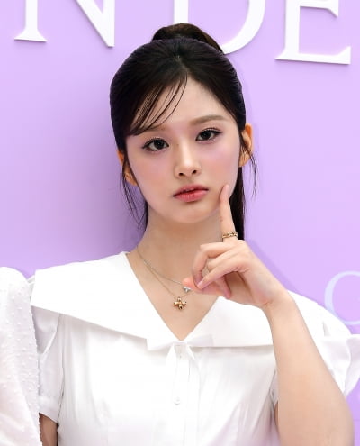 [TEN포토]엔믹스 설윤 '청순 러블리'