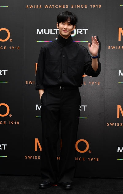 Kim Soo-hyun, Hong Hae-in said, "Drop your sleeves"... Baek Hyun-woo is always cool