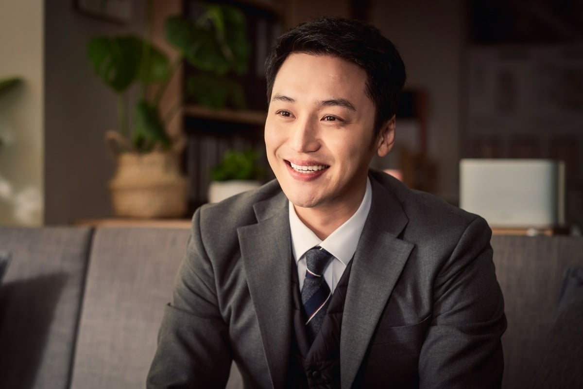 사진제공=콘텐츠지오, 아티스트스튜디오, 무빙픽쳐스컴퍼니