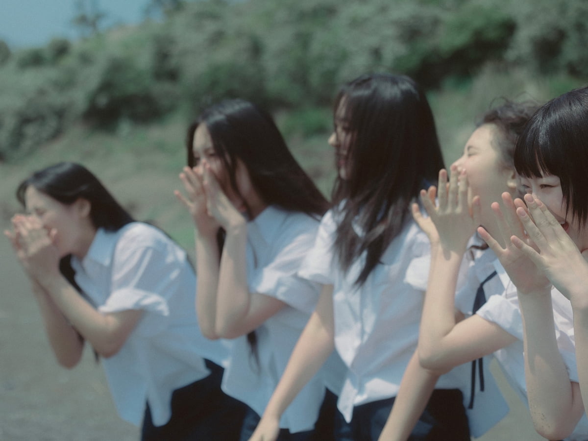 민희진-하이브 내홍 영향 無…뉴진스, '버블 검' MV 400만뷰