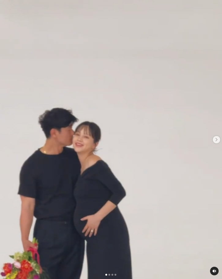 '곧 출산' 아유미, 만삭 화보 찍다 결국 "울컥"
