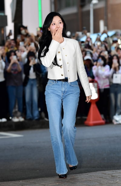 [TEN포토]김지원 '깜짝 놀란 눈동자'(눈물의 여왕 종방연)
