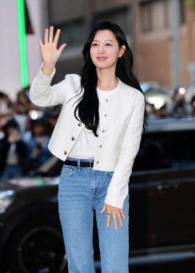 [TEN포토]김지원 '함께 울고 웃어주셔서 정말 감사'(눈물의 여왕 종방연)