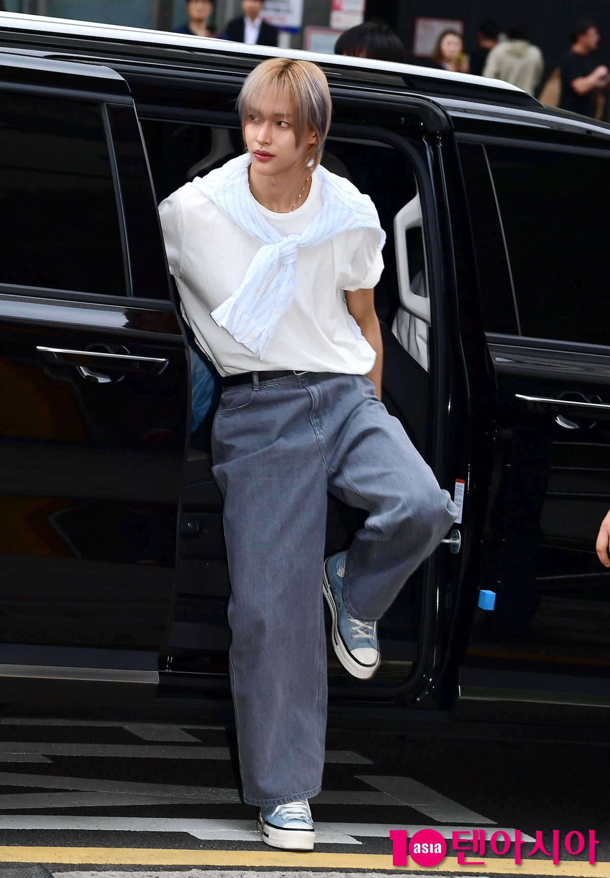 [TEN포토]라이즈 원빈 '머리부터 발끝까지 센스 가득'