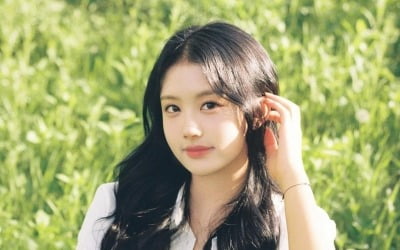 이동국 딸 이재시, 아이돌 데뷔하려나…업그레이드된 청순 미모 화제