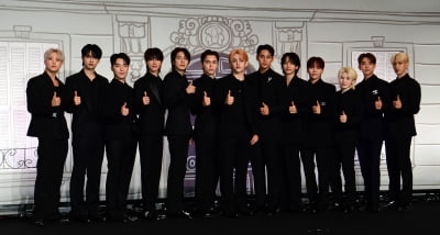 [TEN포토]세븐틴 '우린 항상 도전하는 팀이다'