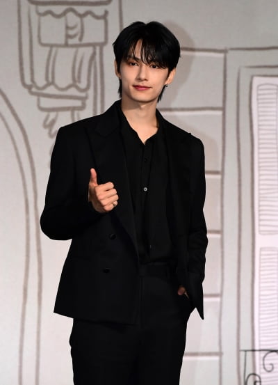 [TEN포토]세븐틴 준 '우리 친해요'