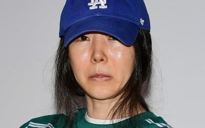 Adore Board of Directors Result Report “Extraordinary shareholders' meeting held on May 31, Min Hee-jin dismissed”