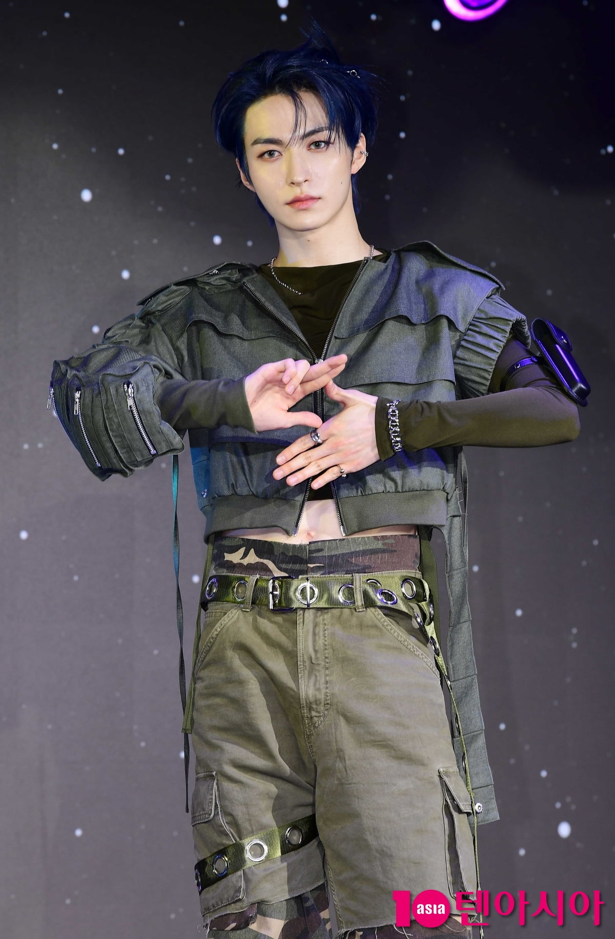 [TEN포토]엘라스트 로민 '만찢남 주인공처럼'