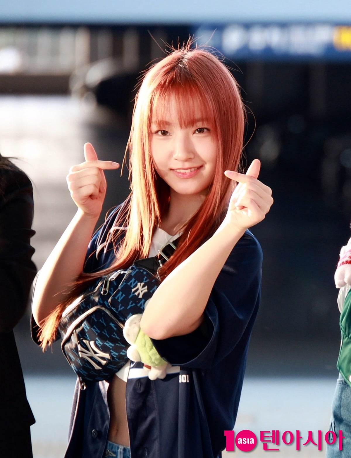 [TEN포토] 유니스 방윤하 '애교하는 귀요미'